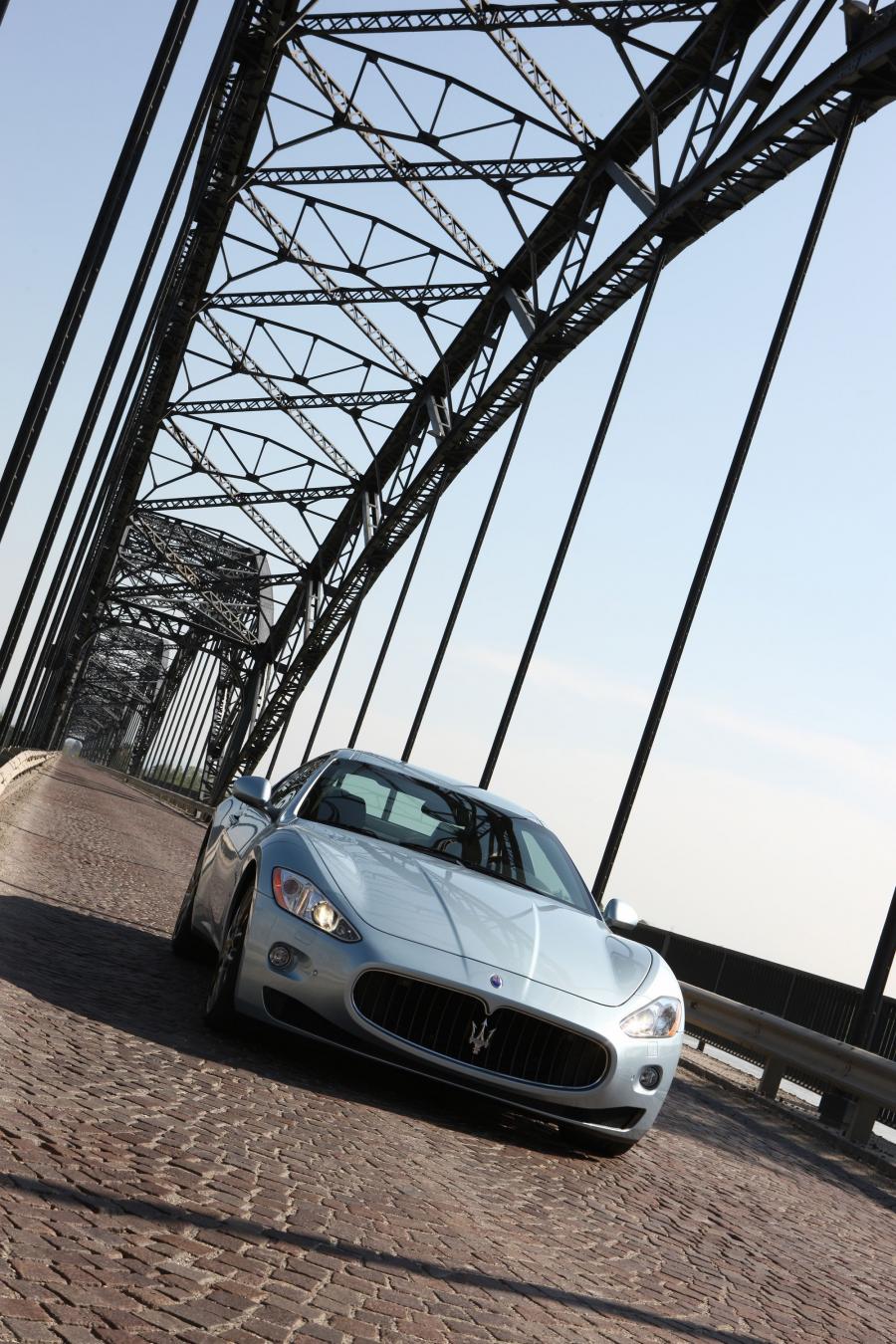  Maserati GranTurismo S Automatic 2009 года  (фото 48 из 86)